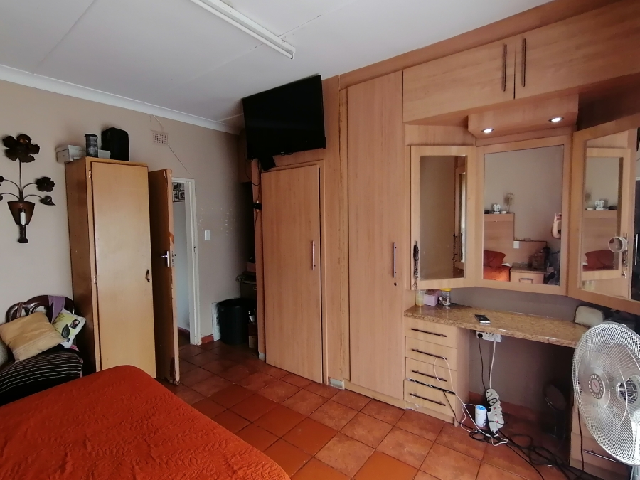 4 Bedroom Property for Sale in Stilfontein Ext 4 North West